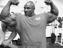 Ronnie Coleman tour de bras